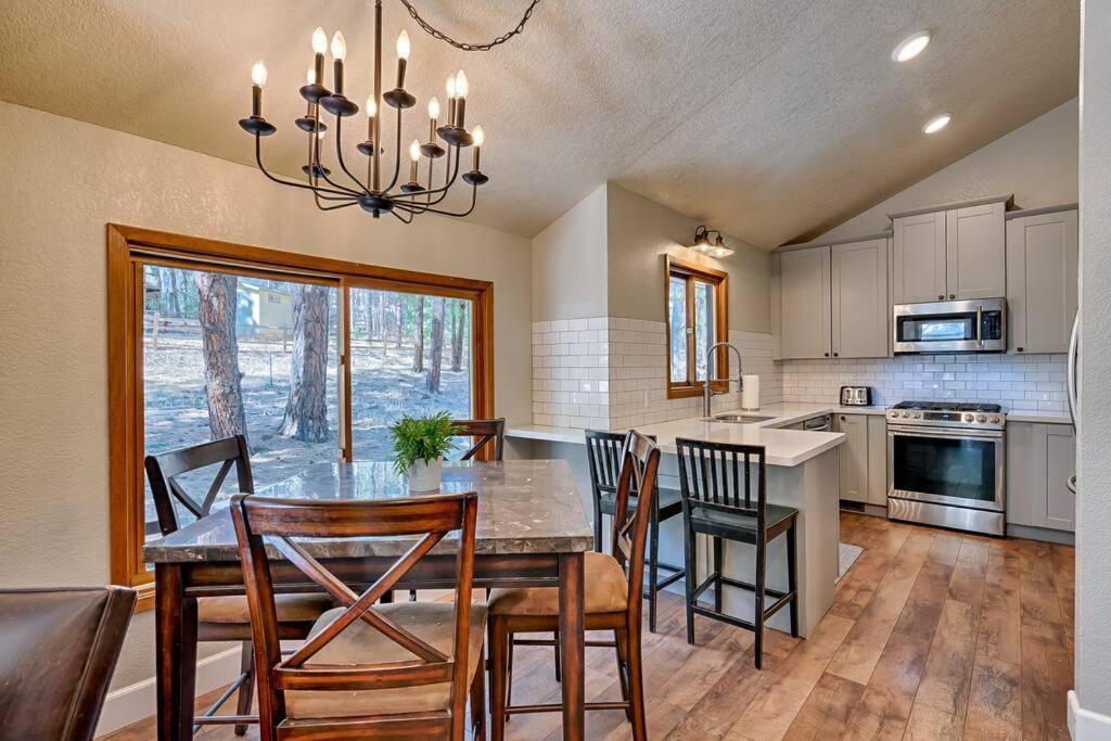 Quaint Home In The Pines Flagstaff Exterior foto